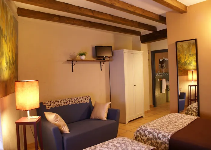 Hotel cerca del colegio: Casa de Pueblo El Patio de las Cebollas